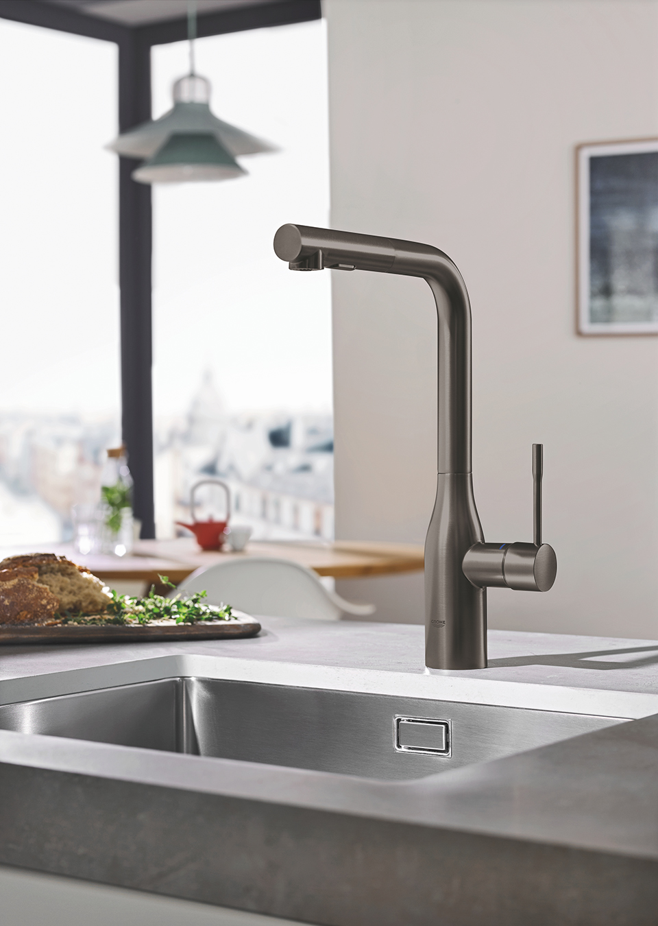 Aanklager Afm bekennen GROHE 30270AL0 Lever tap ESSENCE L with dual spray hose brushed Hard  Graphite | Démos trade a.s.